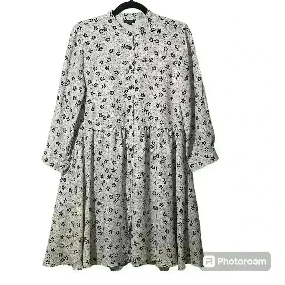 Ann Taylor Black and White Floral Dress